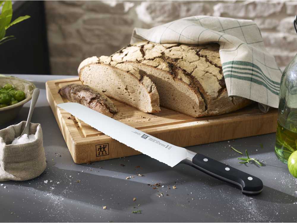 ZWILLING PRO Duonos peilis 20 cm