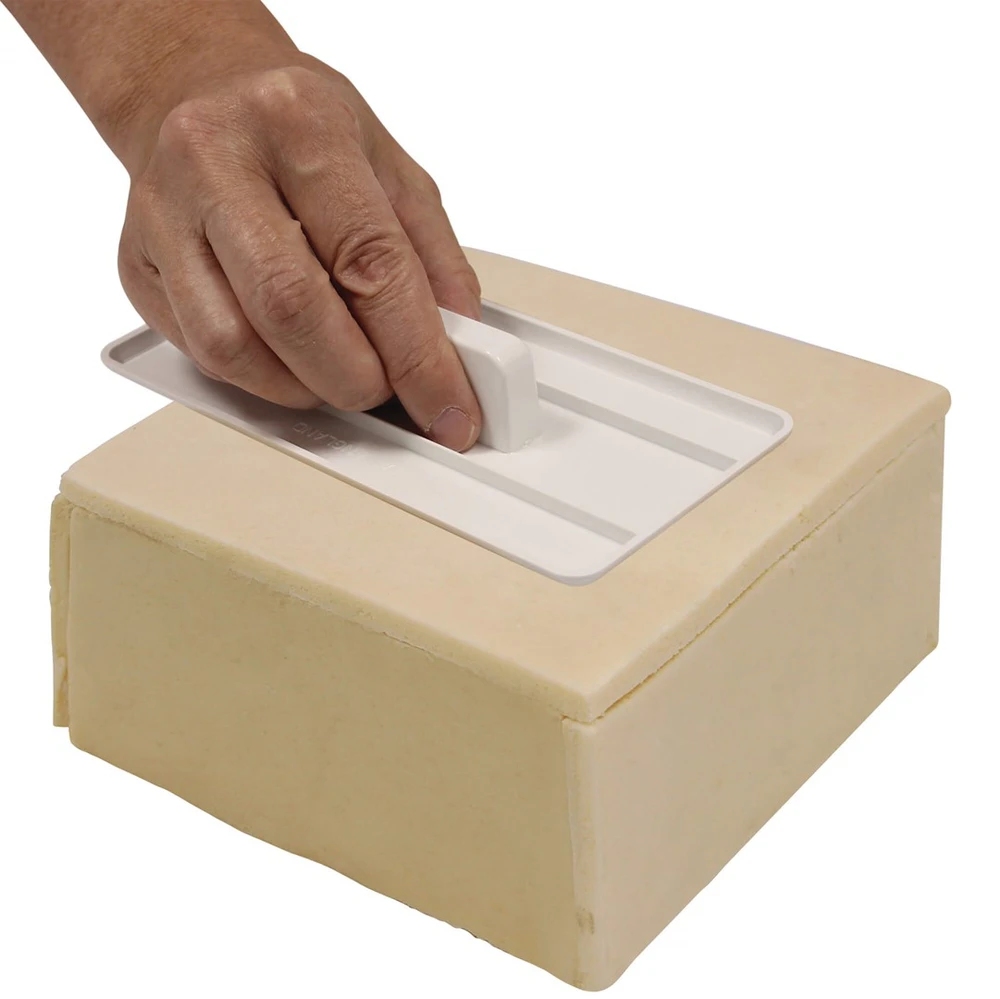 PME Išlyginimo mentele glajui ir masei 16 x 8 cm balta