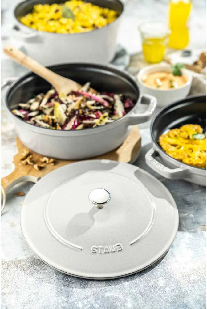 STAUB 3 ketaus indų rinkinys su Staub dangčiu