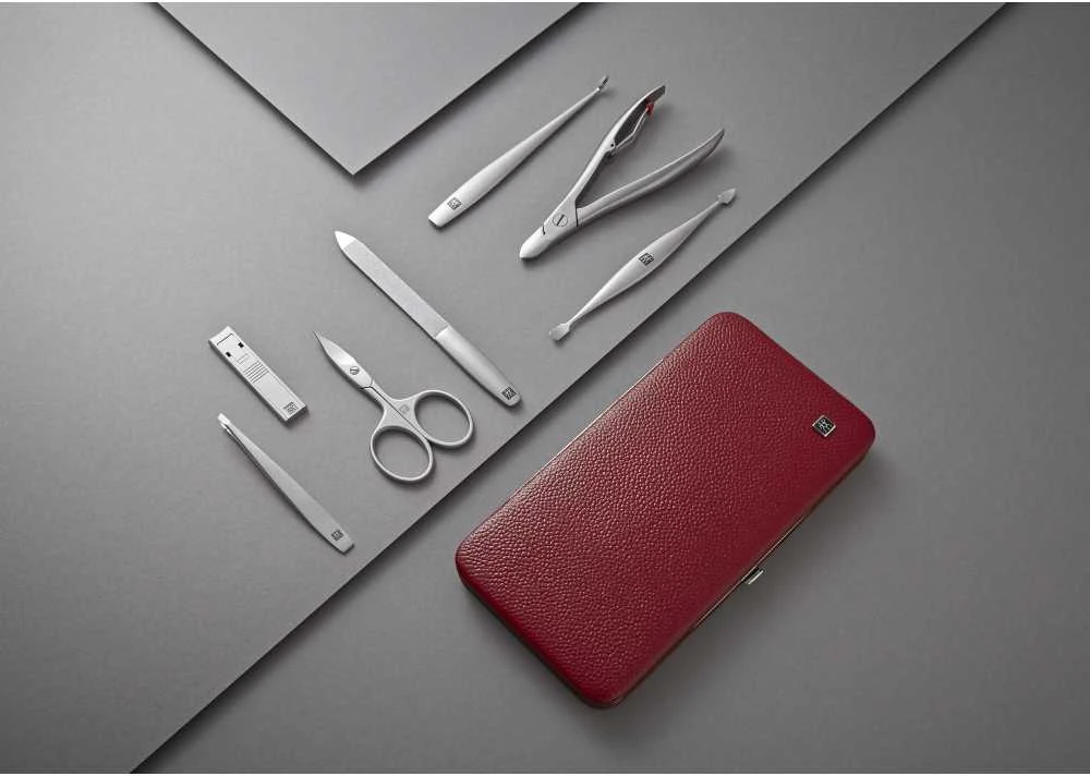ZWILLING TWINOX Rinkinys kelioninis - raudona skórzane etui, 7 dalys