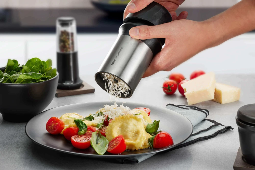 GEFU 34680 manual grater/spiralizer Juodas, Nerūdijantis plienas