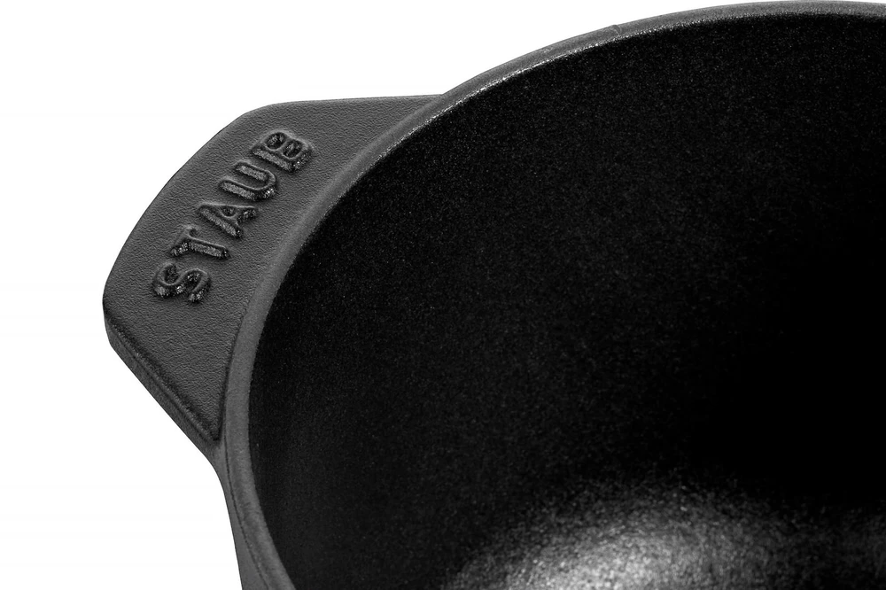 STAUB LA COCOTTE Mały garnek apvalus 16 cm, juoda