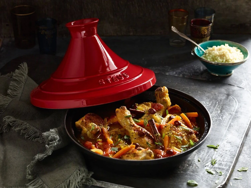 STAUB Staub Tajine 28cm apvalus, vyšnia ketus, Žymos