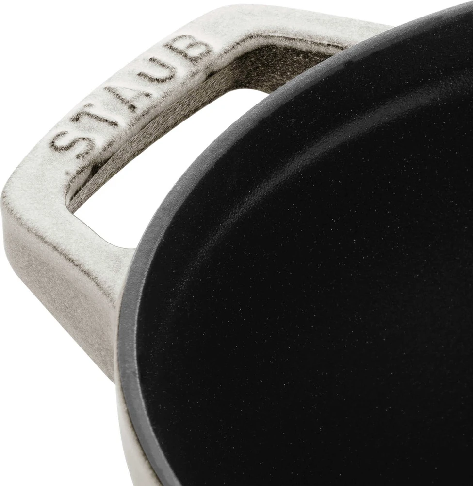 STAUB SPECIAL COCOTTE apvalus ketaus puodas 2,3 l, triufelių formos