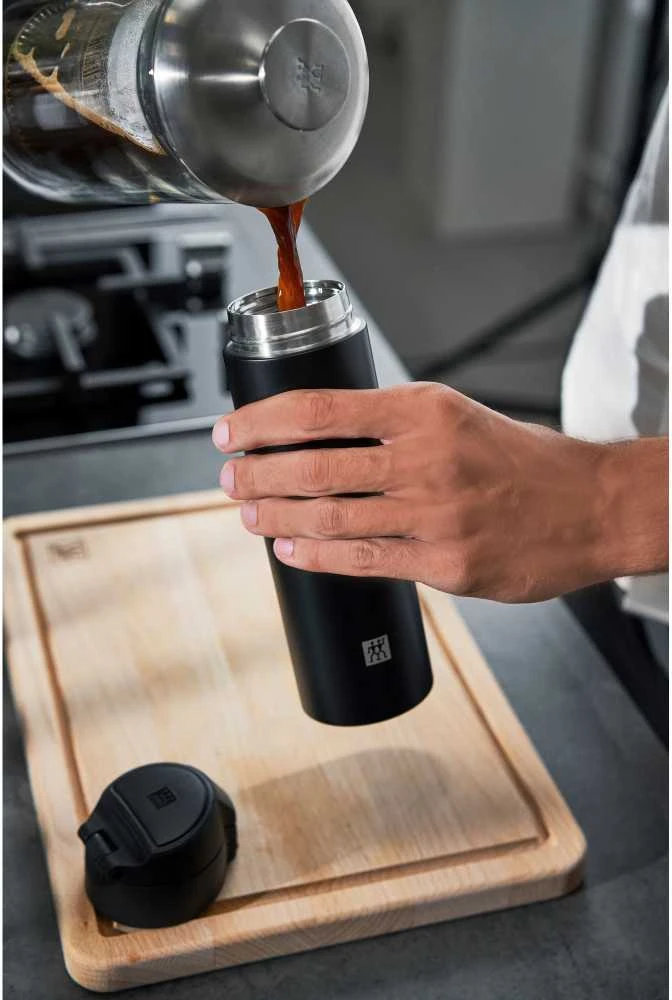 ZWILLING termo puodelis 450 ML, Juodos spalvos