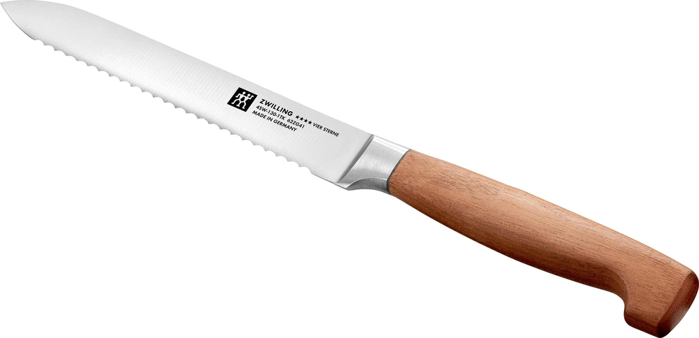 ZWILLING FOUR STAR WOOD Nóż universalus su ząbkami 13 cm