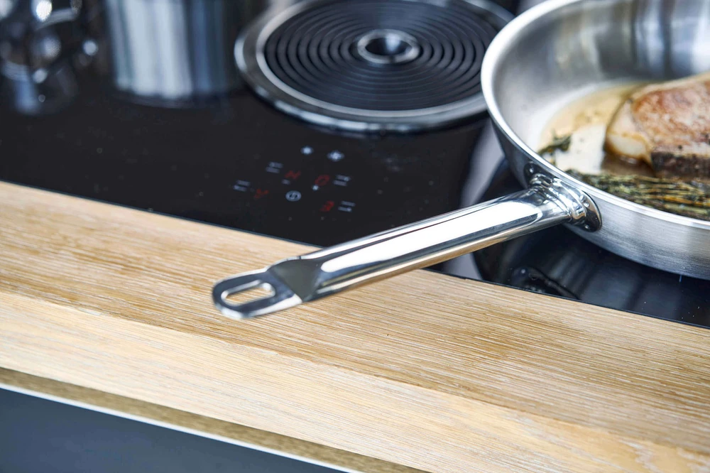 ZWILLING PRO Keptuvė plieninė gili 28 cm
