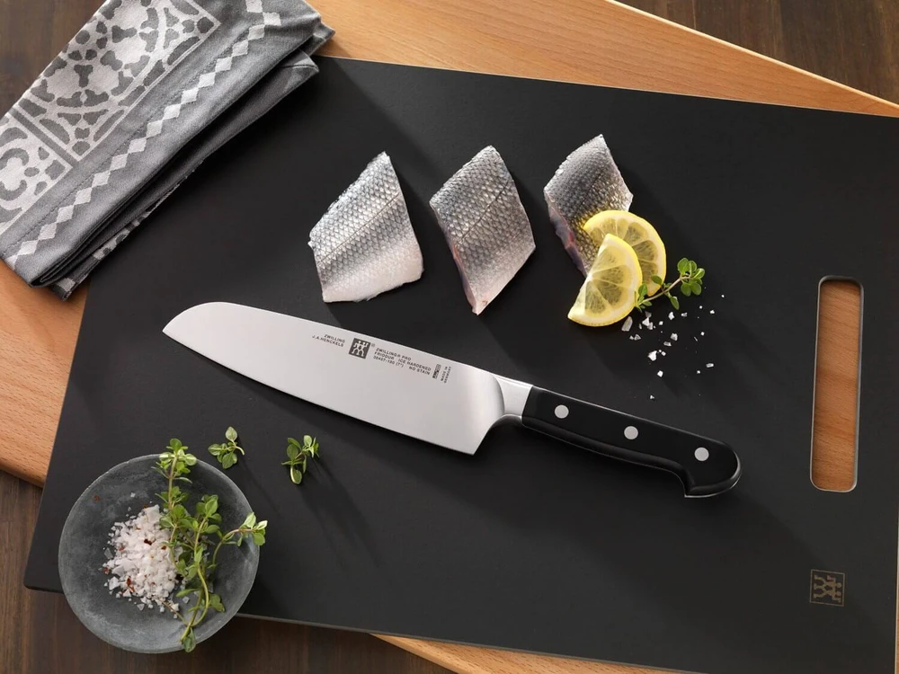 Zwilling Pro Santoku peilis 38407-181-0