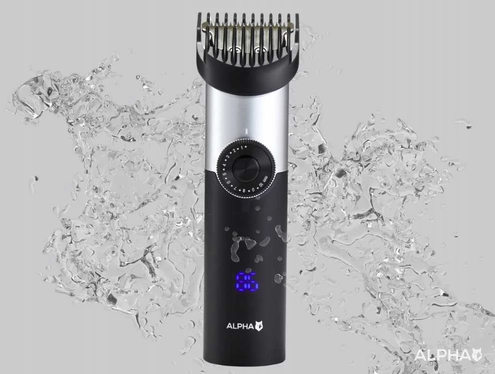 Barzdaskutė „Alpha“ 5 in 1 trimeris – plaukams, barzdai, nosiai ir skutimuisi viename rinkinyje.