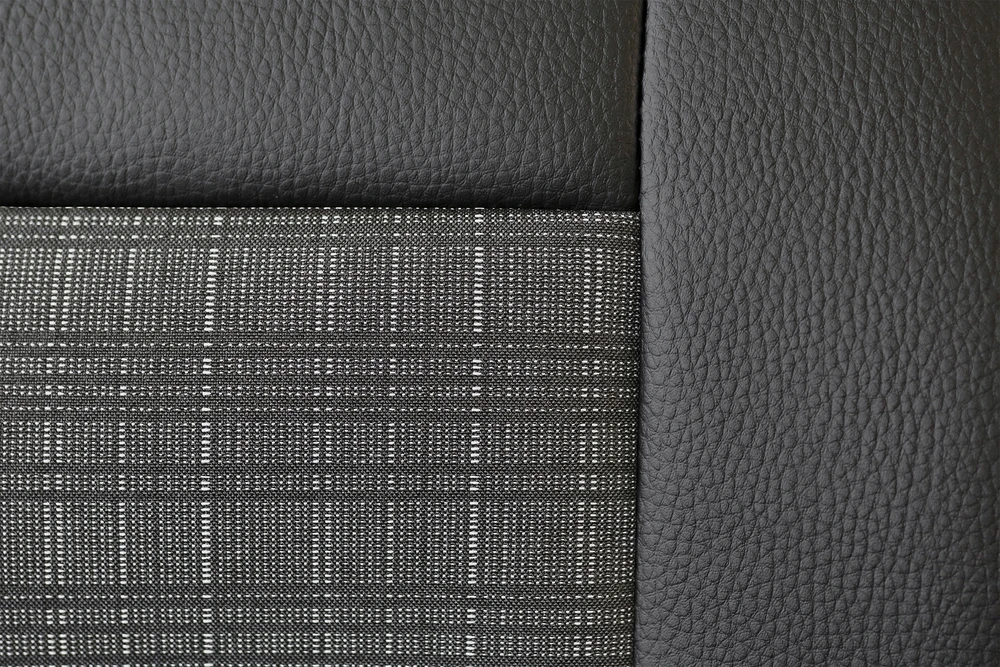 Automobilio sėdynės apsauginis kilimėlis Pok-Ter, juodas