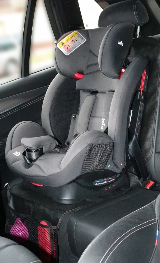 Automobilio sėdynės apsauginis kilimėlis Agmi, juodas