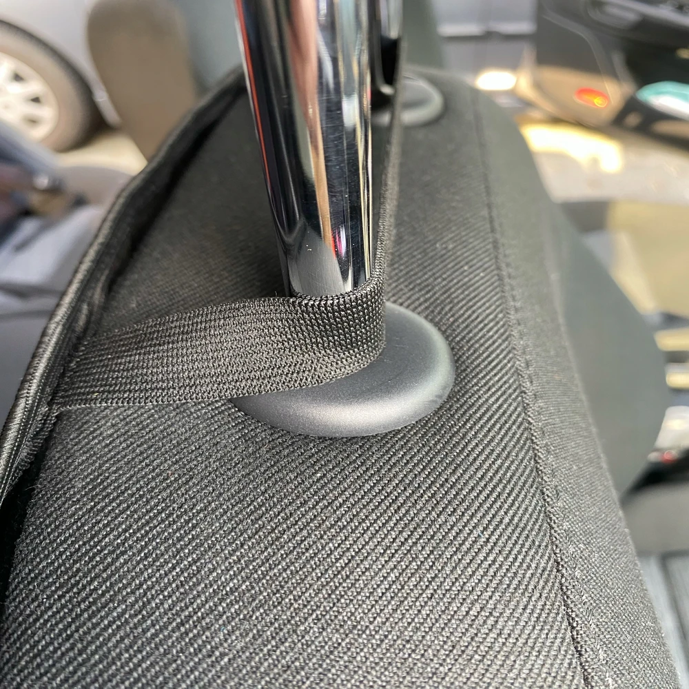 Automobilio sėdynės atlošo apsauga, juoda