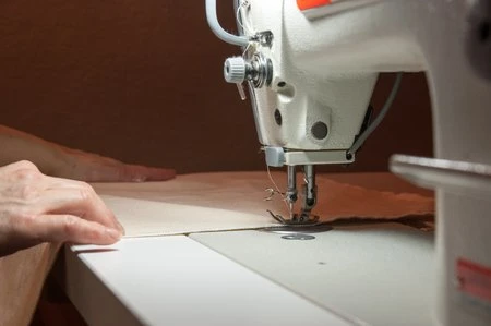 Automobilio sėdynės kilimėlis iš grikių lukštų, juodas