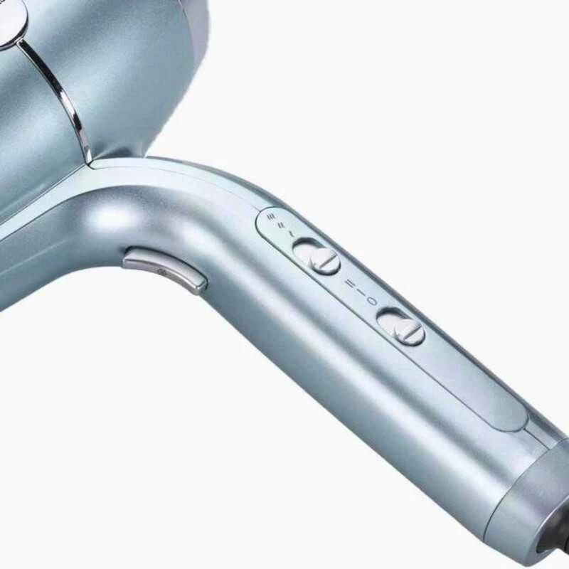 Galingas Babyliss plaukų džiovintuvas Hydro Fusion – profesionalus džiovinimas ir formavimas.