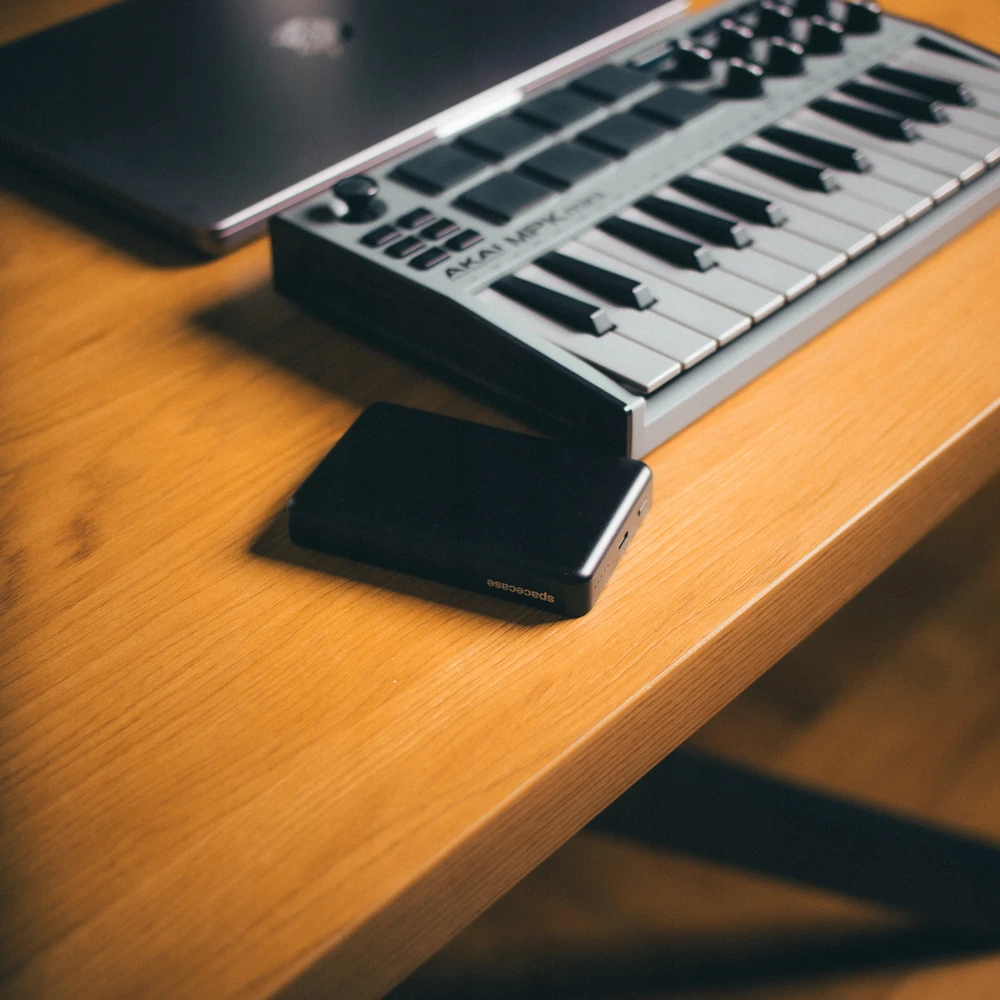 Išorinė baterija Spacecase SnapPack, 10 000 mAh