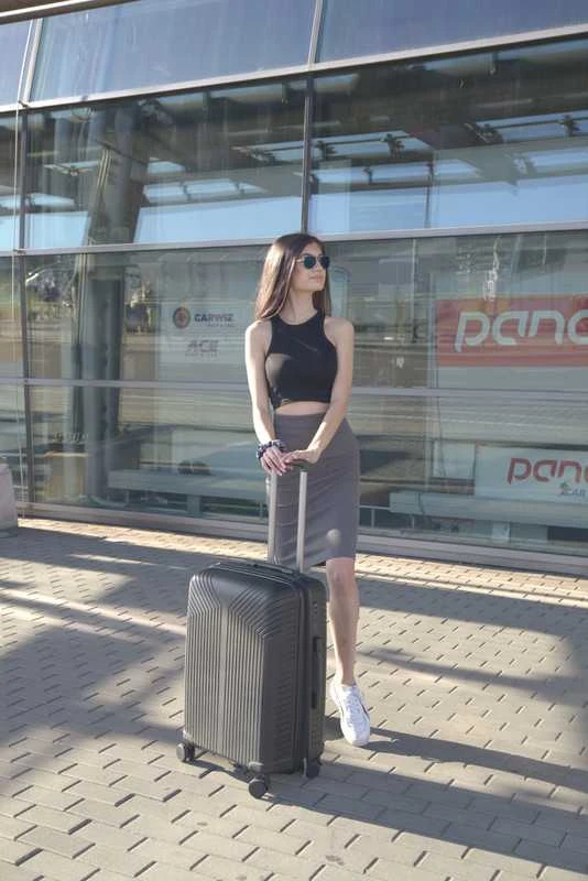 Kelioninis Mažas rankinio bagažo lagaminas BAGIA 35 l su 2 ratukais