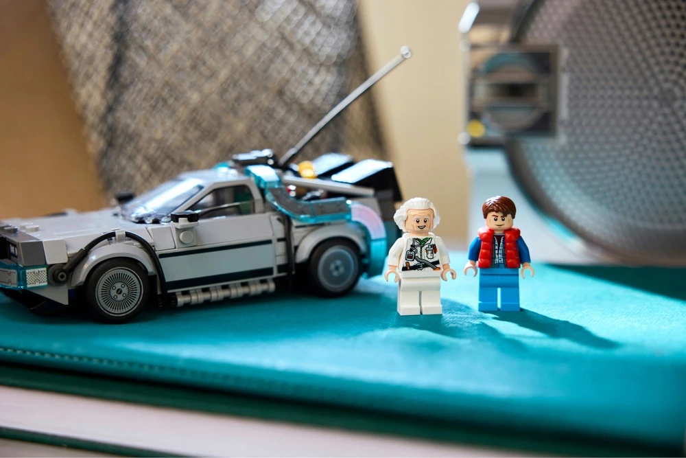 LEGO Speed Champions laiko mašinos konstruktorius, 357 dalių