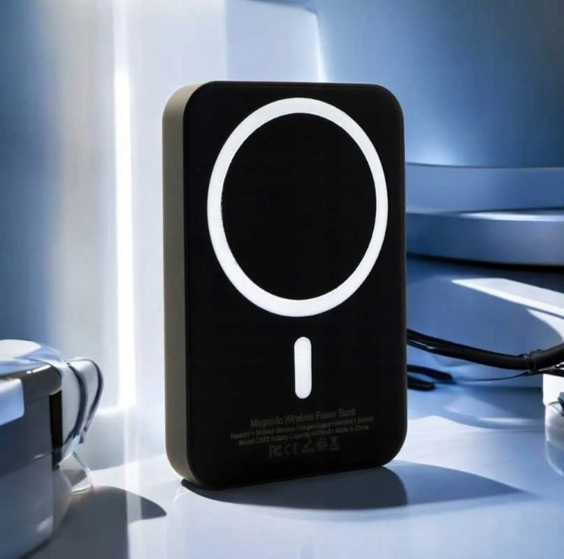 Magnetinis belaidis powerbankas 5000 mAh – mini, juodas, iPhone su MagSafe