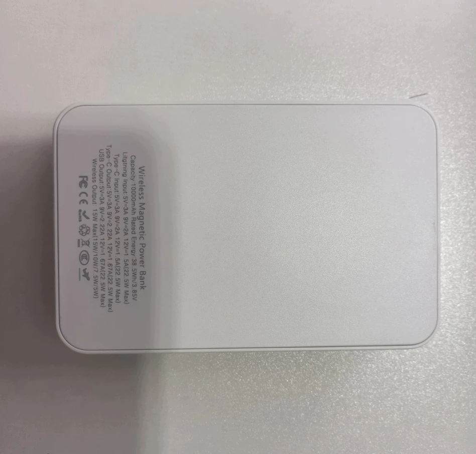 Magnetinis išorinis akumuliatorius, 10 000 mAh