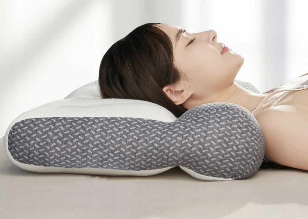 Minkšta ortopedinė miego pagalvė iš memory foam putų