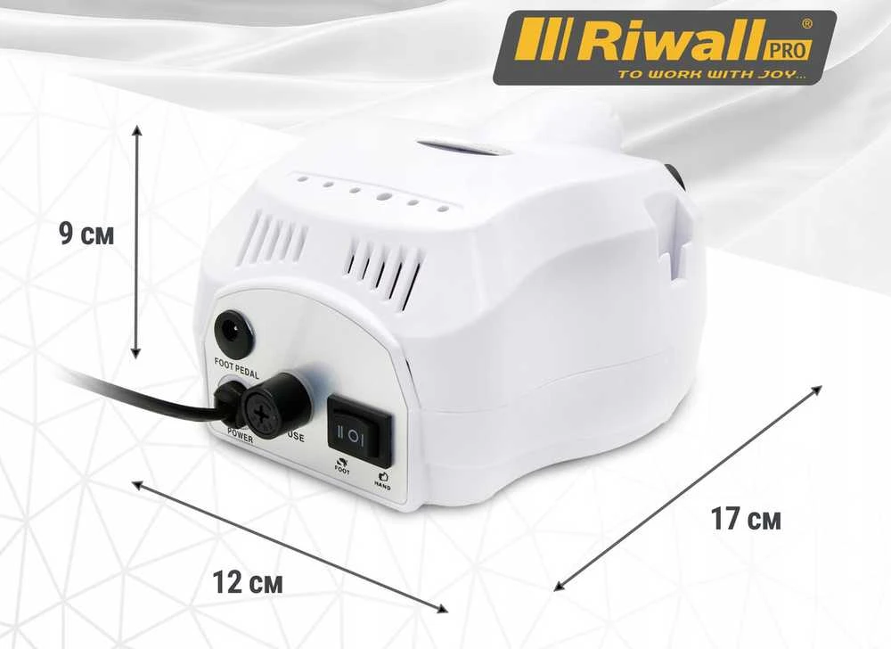 Nagų frezavimo aparatas Riwall – 30 W galingumas, 35 000 aps./min, su antgalių komplektu