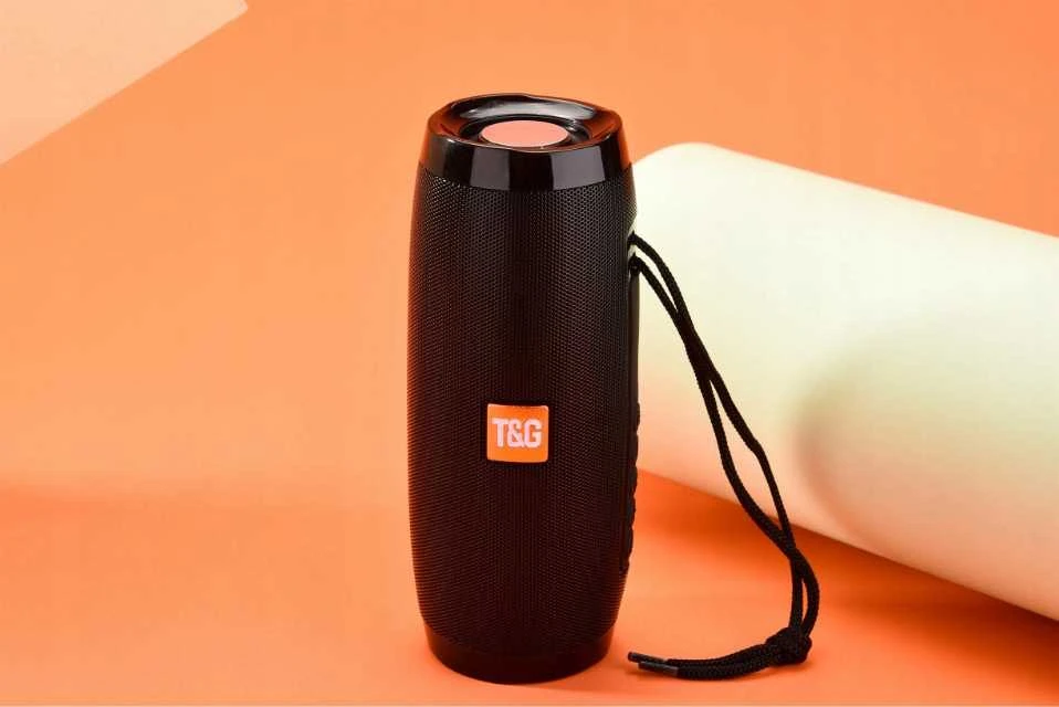 Nešiojama belaidė „Bluetooth“ kolonėlė T&G TG-157 su LED apšvietimu, žalia