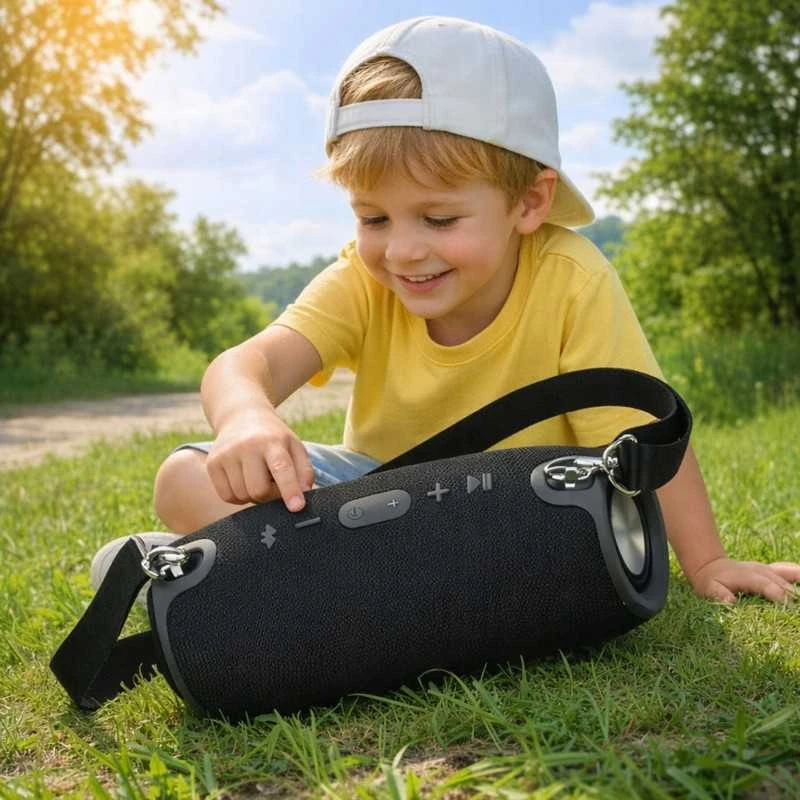 Nešiojama „Bluetooth“ boombox kolonėlė su galingu bosu, FM radiju ir USB