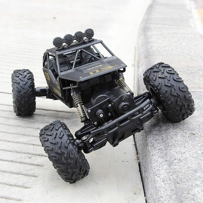 Nuotoliniu būdu valdomas metalinis RC visureigis „Monster Truck“ 4 × 4