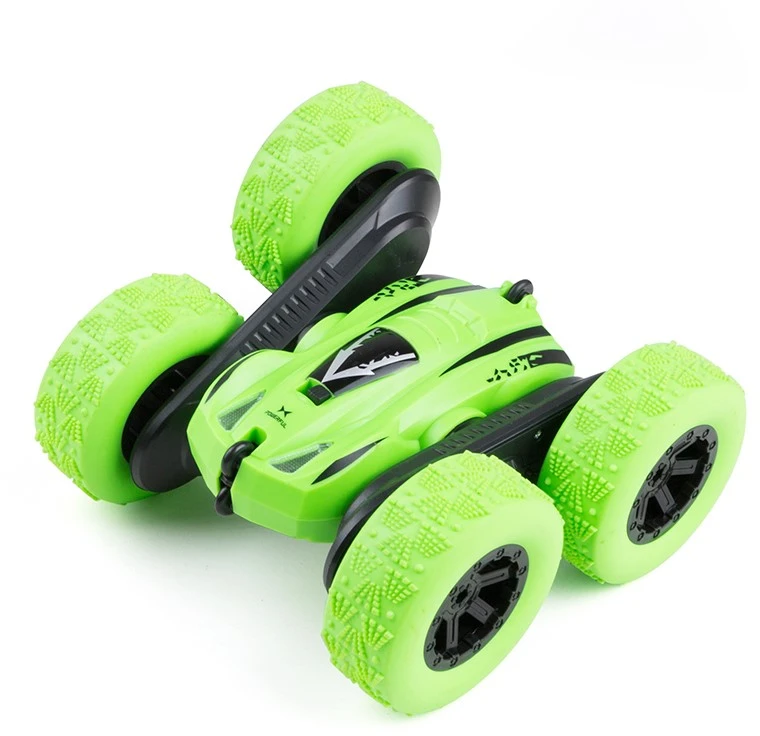 Nuotoliniu būdu valdomas triukų automobilis „Twister 360“