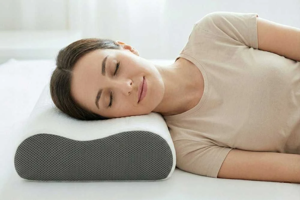 Ortopedinė profilinė miego pagalvė su Memory Foam ir vėsinančiu geliu