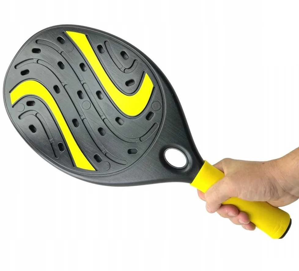 Padelio, paplūdimio teniso ir badmintono raketės su kamuoliukais / šatlai – viskas žaidimui!