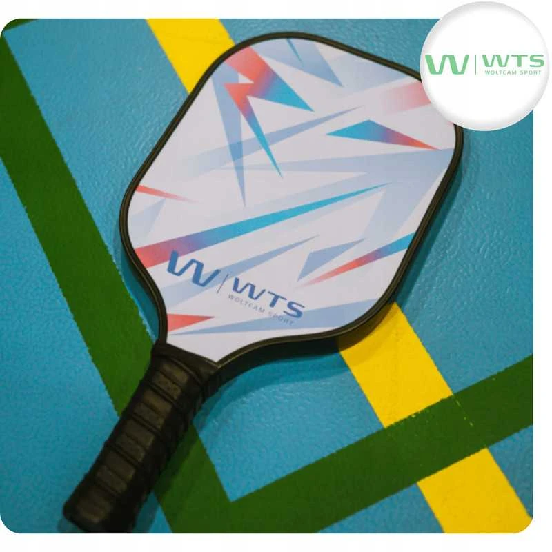 Profesionali Pickleball (piklbolo) raketė – anglies pluošto, tvirta ir ilgaamžė