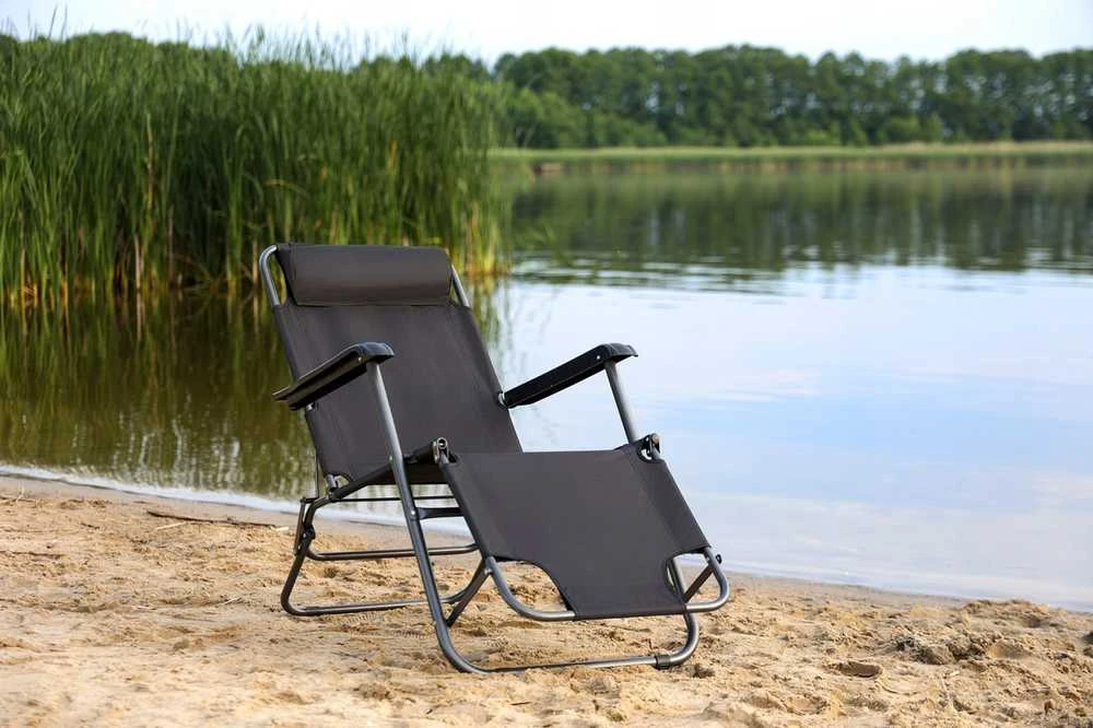 Sulankstoma paplūdimio ir sodo kėdė „Gravi Chair“ – tvirta konstrukcija