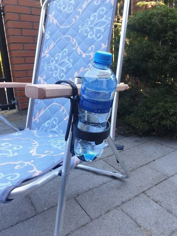 Sulankstomas paplūdimio ir sodo gultas su gėrimo laikikliu – iki 150 kg