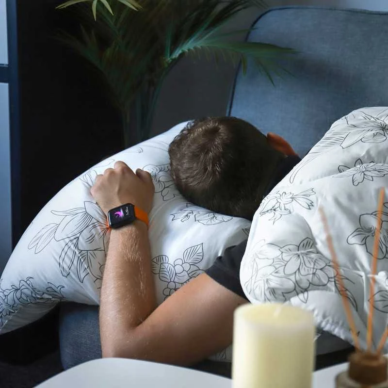 Išmanusis laikrodis Vyriški ir moteriški išmanieji laikrodžiai su sporto režimais, pulso matavimu ir pranešimais