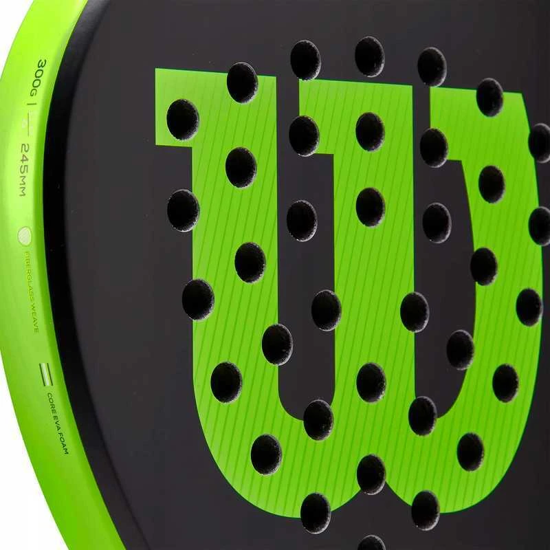 Wilson Blade Junior V2 padelio raketė – lengvai žaidimu pradedantiems