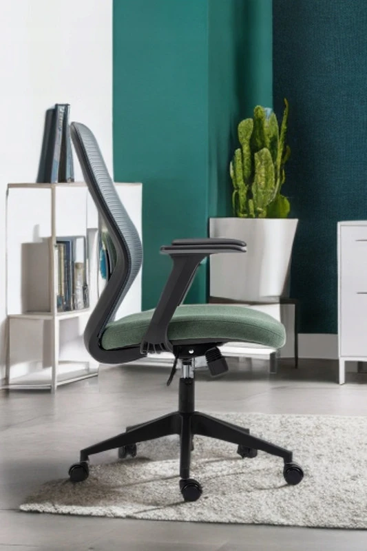 Žalia ergonominė biuro kėdė su tinkleliu