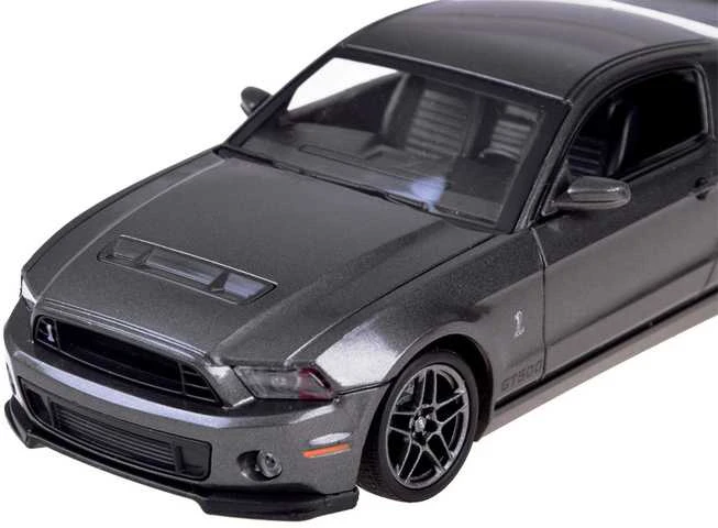Automobilis Ford Shelby GT500 su nuotolinio valdymo pultu, juodas