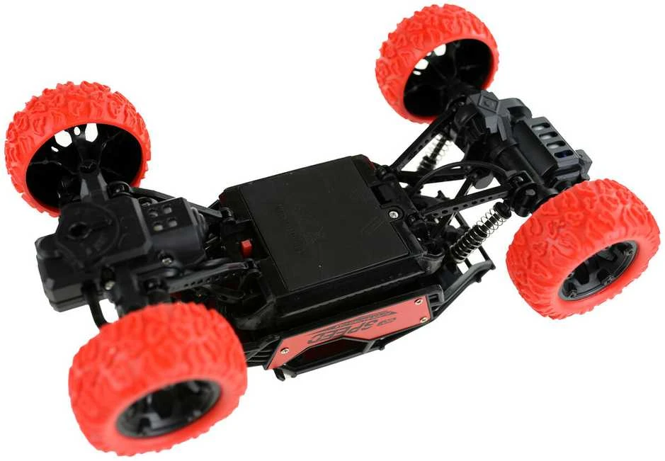 Automobilis visureigis su nuotolinio valdymo pultu