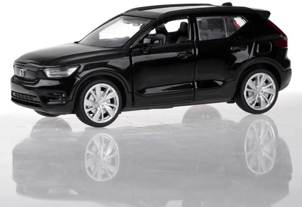 Automobilis Volvo XC40 su garso ir šviesos efektais, juodas