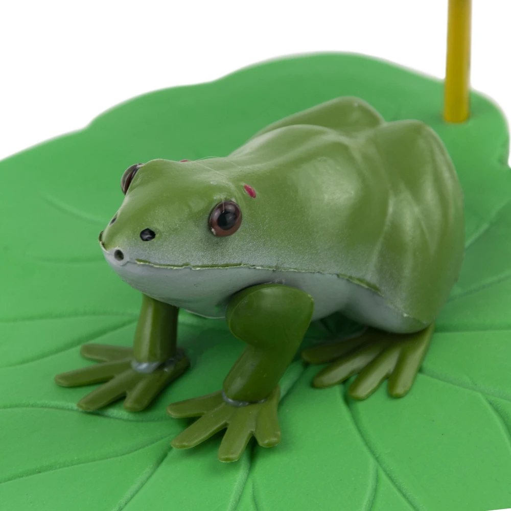 Dekoratyvinė figūrėlė varlė ant lapo