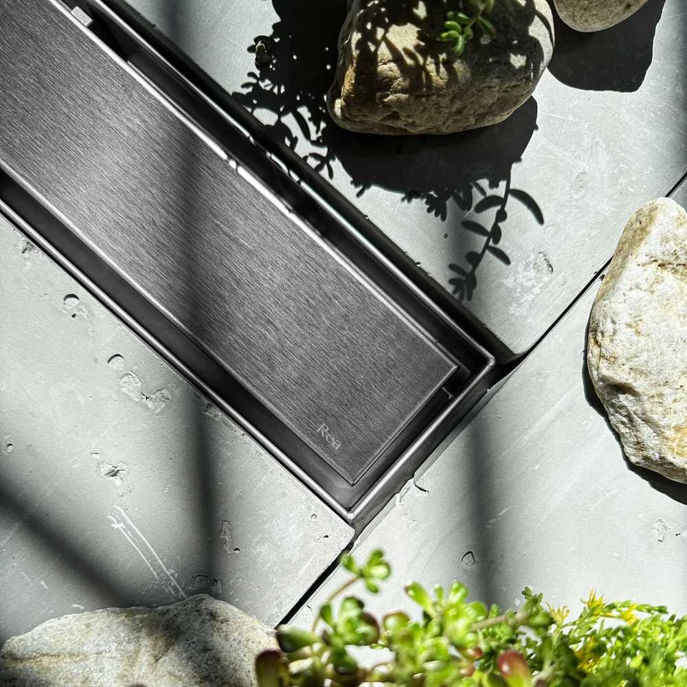 Dušo latakas REA Neox Pro, Brushed Steel, 70 cm