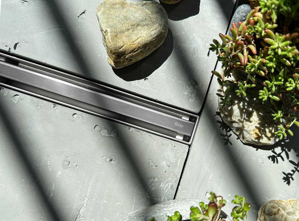 Dušo latakas REA Neox Slim Pro, Brushed Steel, 80 cm