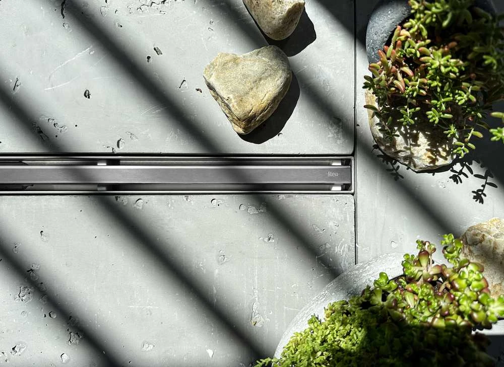 Dušo latakas REA Neox Slim Pro, Brushed Steel, 60 cm