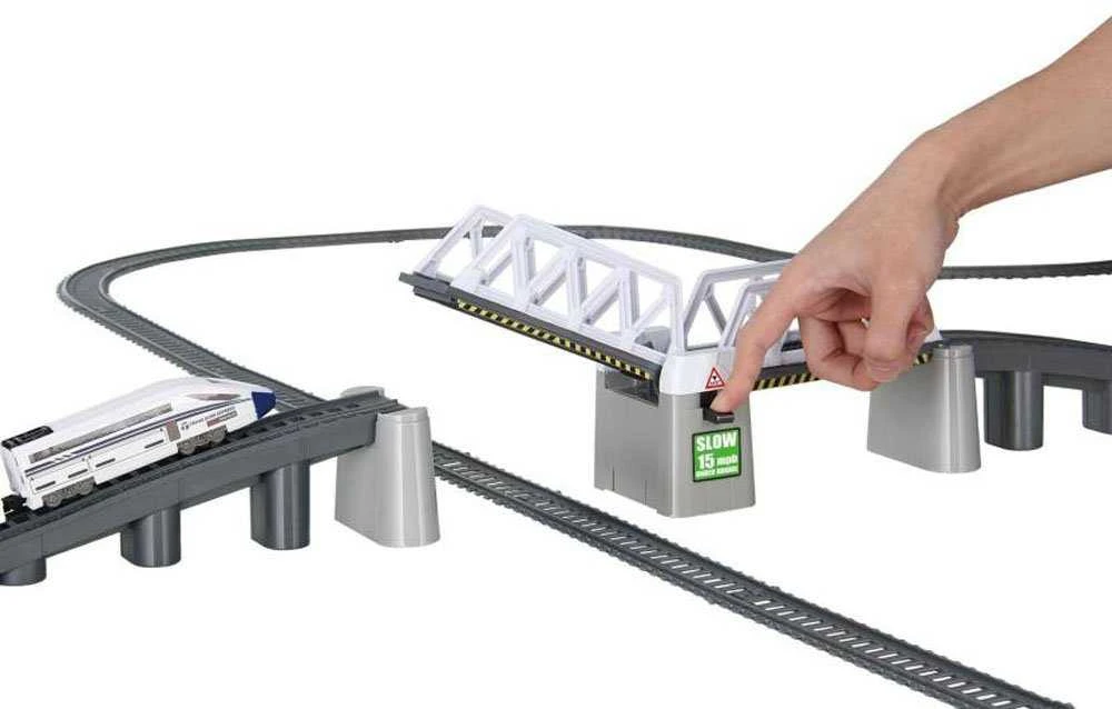 Elektrinis traukinys su traukinių trasa, 366 cm