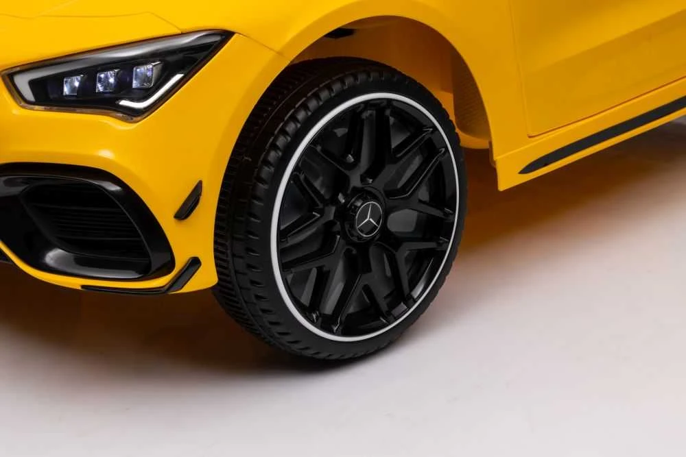 Elektromobilis vaikams Mercedes CLA 45s AMG 4x4, geltonas