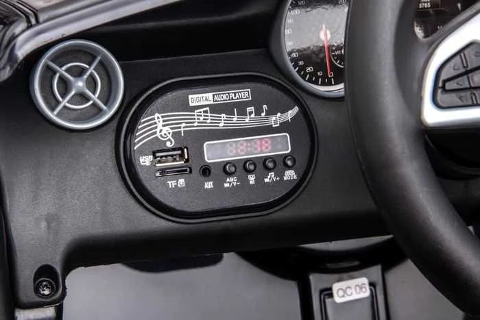 Elektromobilis vaikams Mercedes SLC 300, juodas