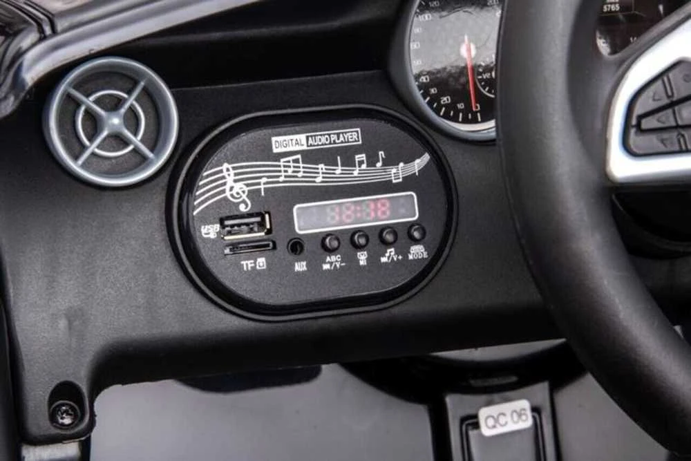 Elektromobilis vaikams Mercedes SLC 300, baltas