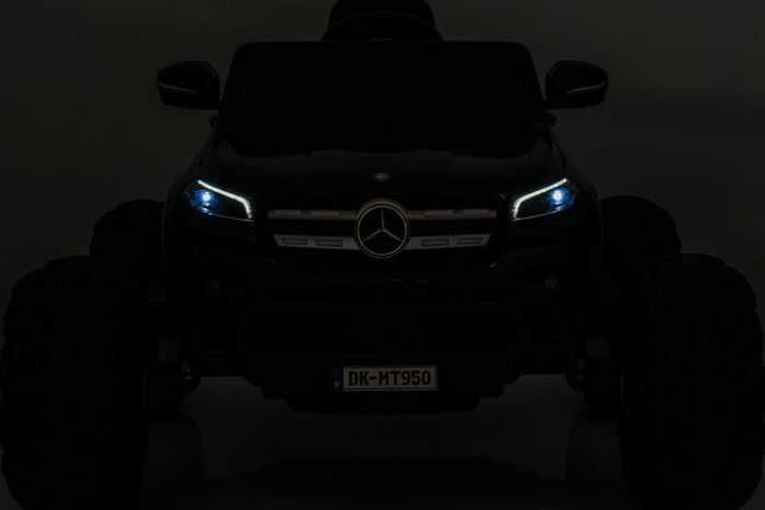 Elektromobilis vaikams Mercedes X 4x4 AWD, MP4, Lakuotas, juodas
