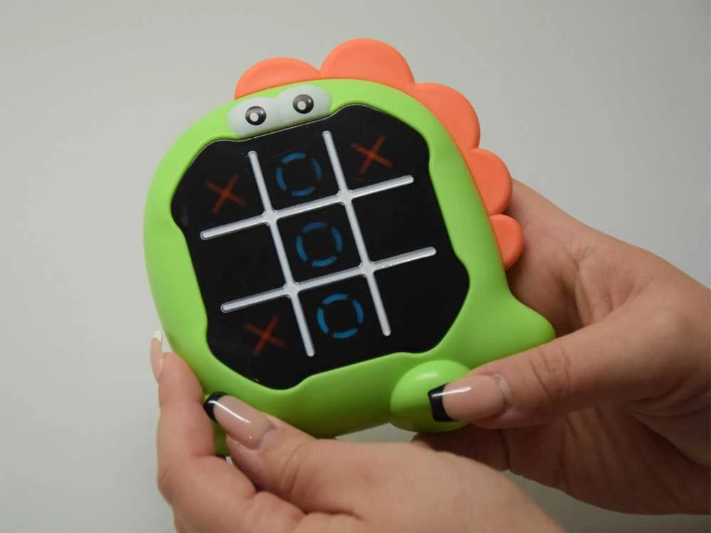 Elektroninis žaidimas Dinozauras "Tic-tac-toe"